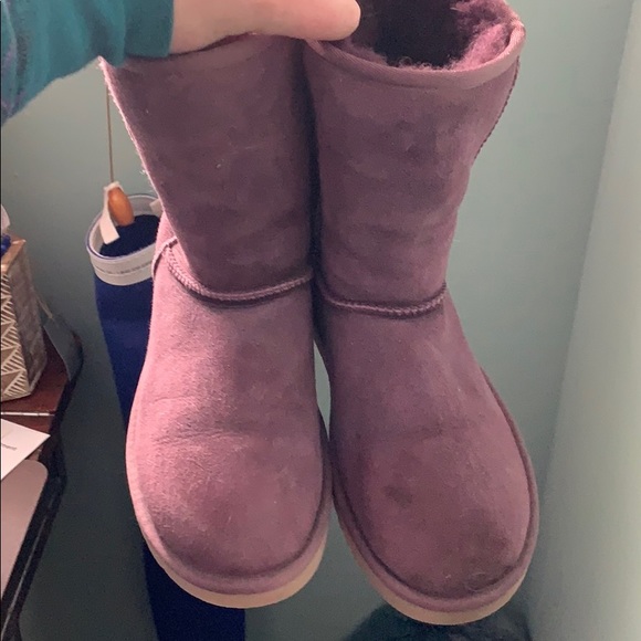 PURPLE SHORT UGGS - Picture 2 of 10